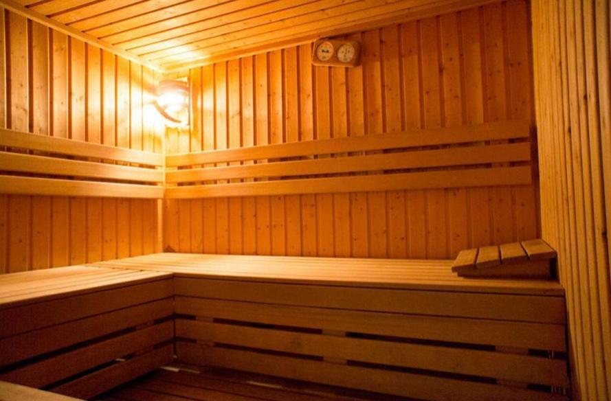 Schronisko Pttk Hala Szrenicka Hostel Шклярска Поремба Екстериор снимка